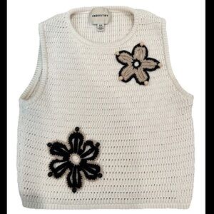 Industry Crochet Tank Top Floral Embroidery Nude Cream Women Size Medium Knit